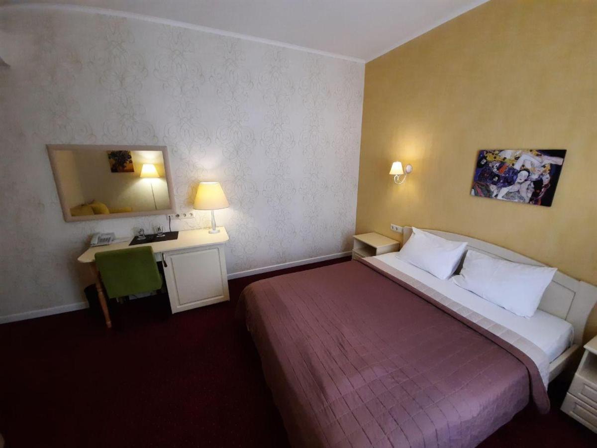 Hotel Ajur Odessa Eksteriør bilde
