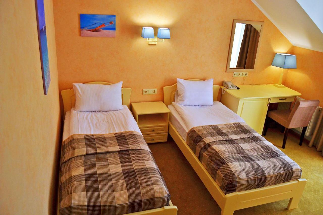 Hotel Ajur Odessa Eksteriør bilde
