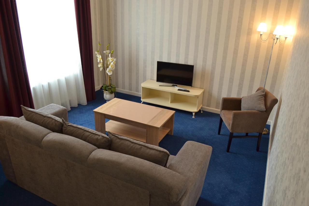 Hotel Ajur Odessa Eksteriør bilde