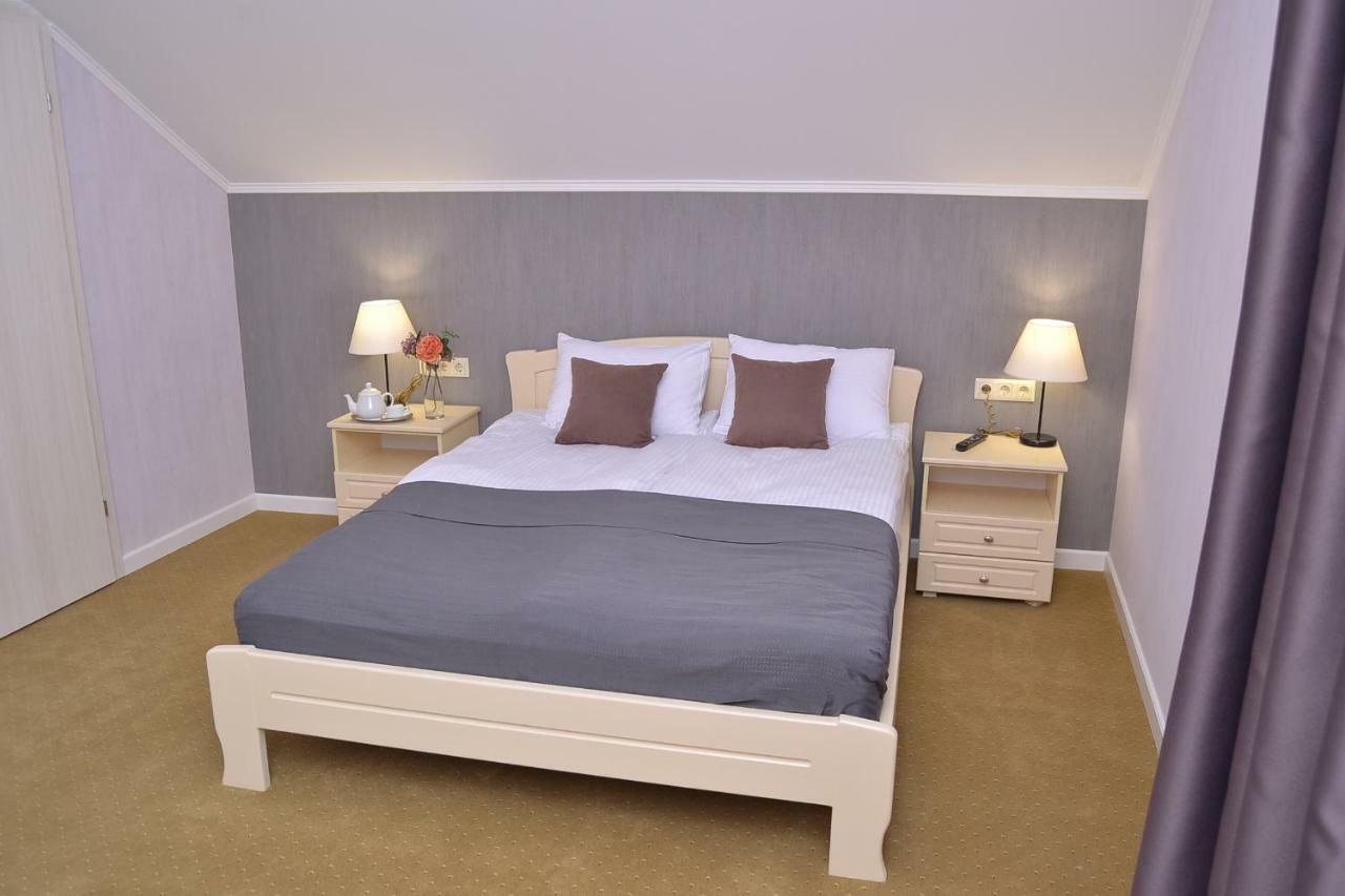 Hotel Ajur Odessa Eksteriør bilde