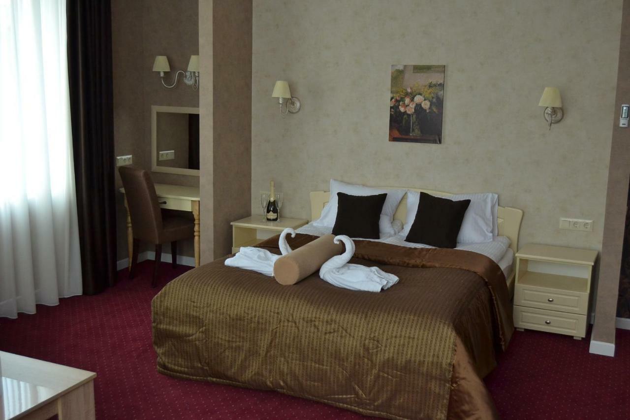Hotel Ajur Odessa Eksteriør bilde