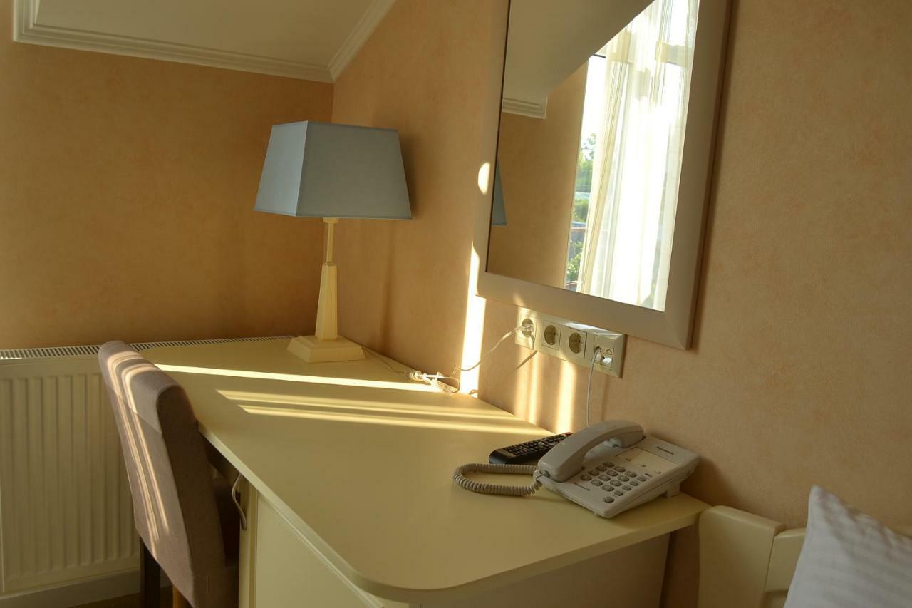 Hotel Ajur Odessa Eksteriør bilde