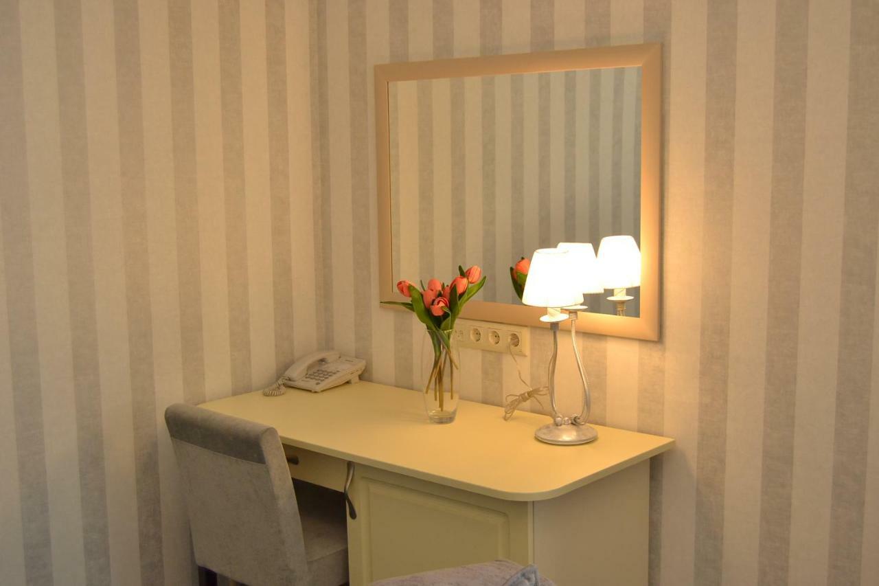 Hotel Ajur Odessa Eksteriør bilde