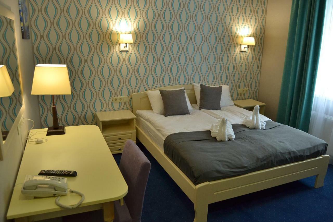 Hotel Ajur Odessa Eksteriør bilde